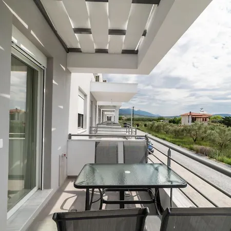 Sea & Salt Summer Ease Maisonette Two Bedroom Starlink Wi-fi Lejlighed